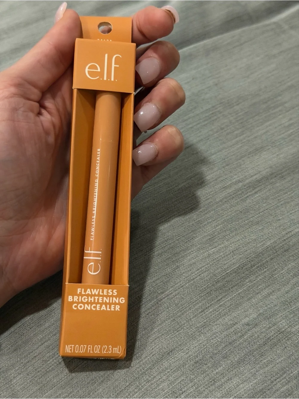 e.l.f. Flawless Brightening Concealer - Tan/Peach
